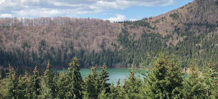 Small-Group Trip to the Unique Volcanic Lake in Eastern Europe