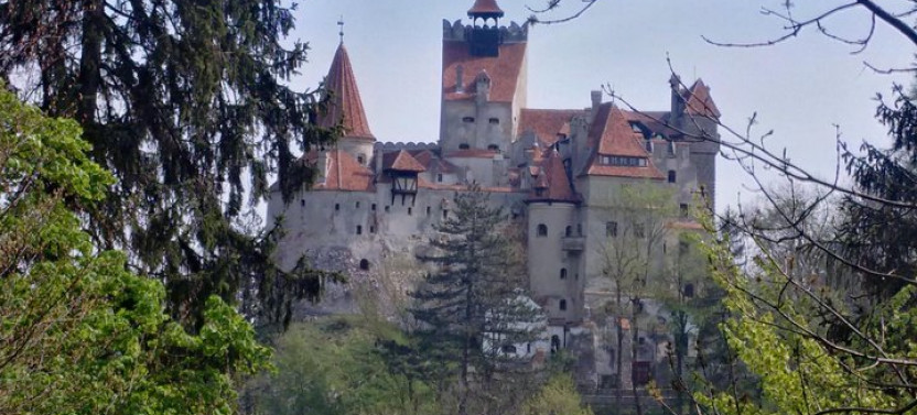 2-Day Small Group Transylvania Culture Trek Tour from Brasov