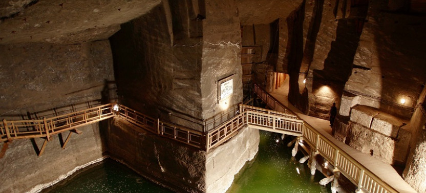 Wieliczka Salt Mine Guided Tour from Krakow