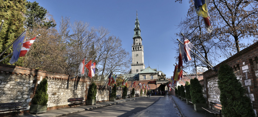 Czestochowa The Black Madonna Day Tour From Krakow
