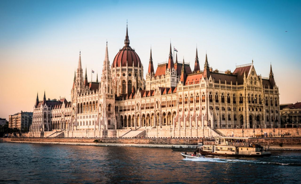 Private Tour of Budapest With A Local Guide