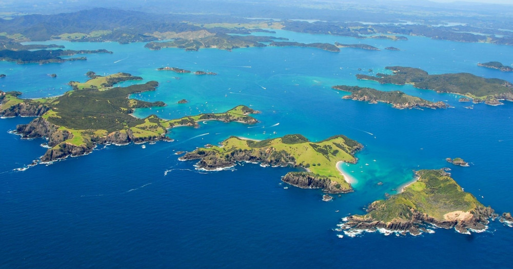 Bay of Islands Tour