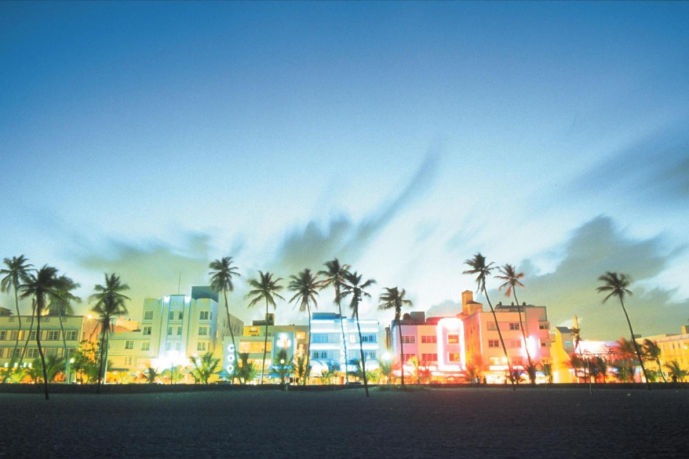 Miami Shore Excursions: Pre- or Post- Miami City Tour