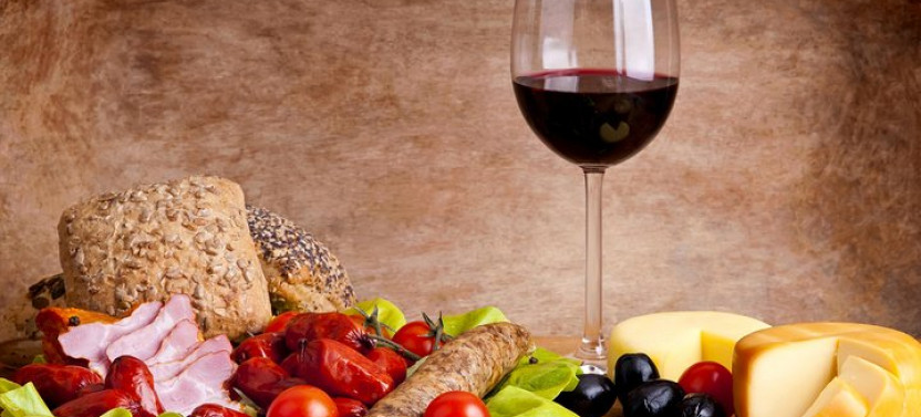 Half Day Private City Tour of Budapest With Wine Tasting