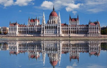 2 Days Vienna - Bratislava Private Guided Tour From Budapest
