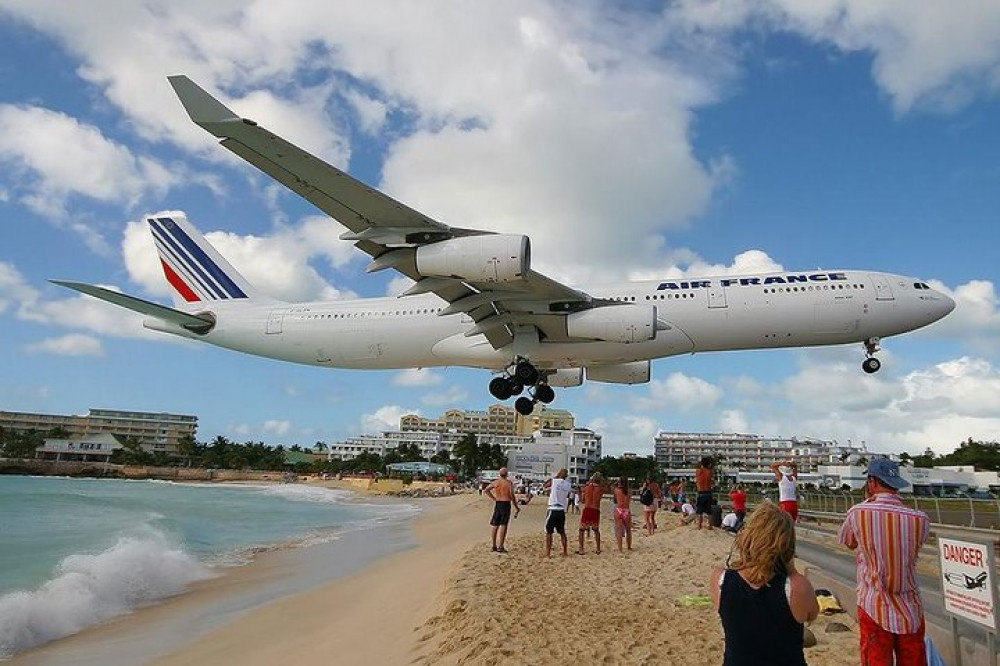 St. Maarten Maho Beach Tour Philipsburg Project Expedition