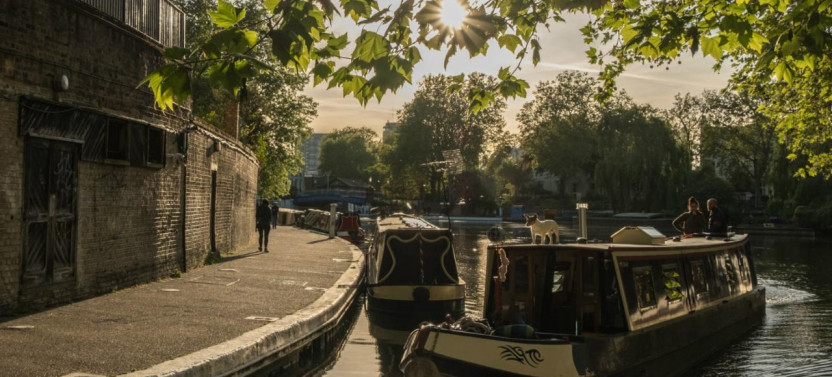 Highlights of Little Venice: Magical London Self-Guided Game Tour