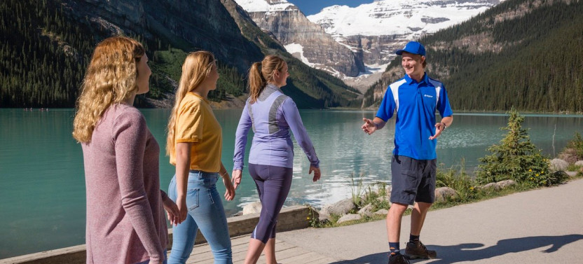 Lake Louise & Moraine Lake Sightseeing Tour