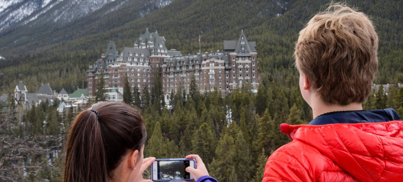 Discover Banff & its Wildlife with Gondola