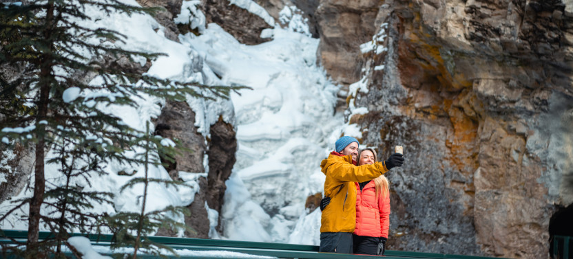 Johnston Canyon Icewalk