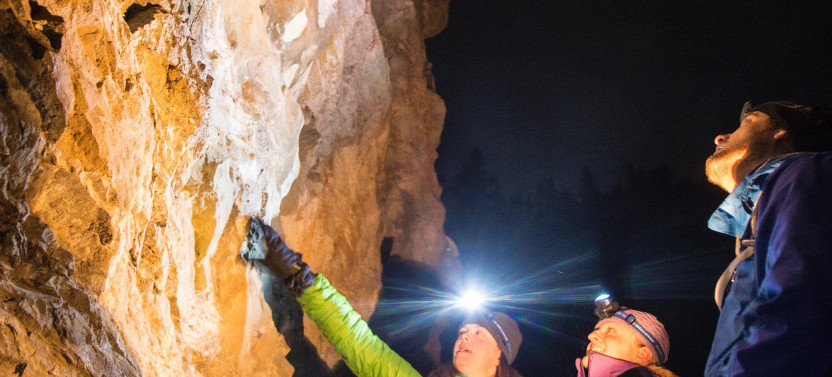 Johnston Canyon Evening Icewalk