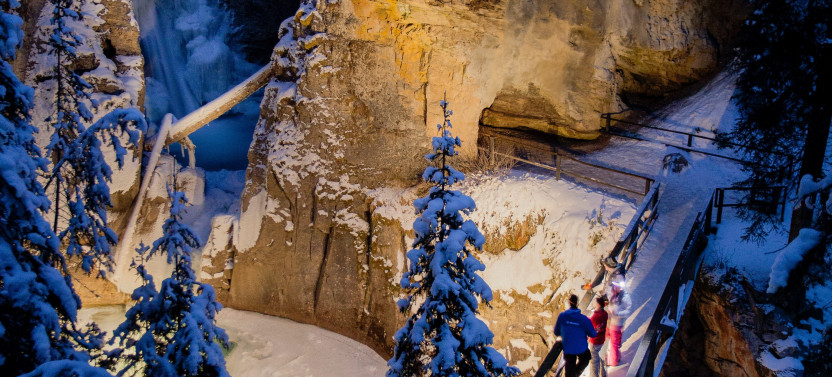 Johnston Canyon Evening Icewalk
