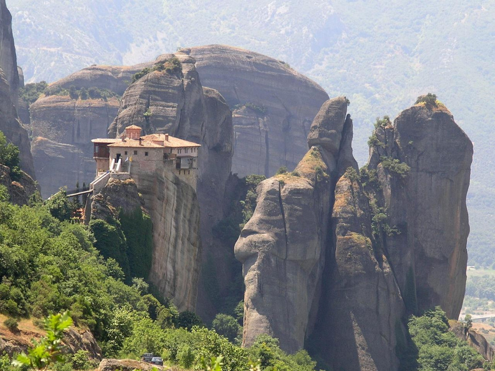 Panoramic Meteora and All Monasteries Tour