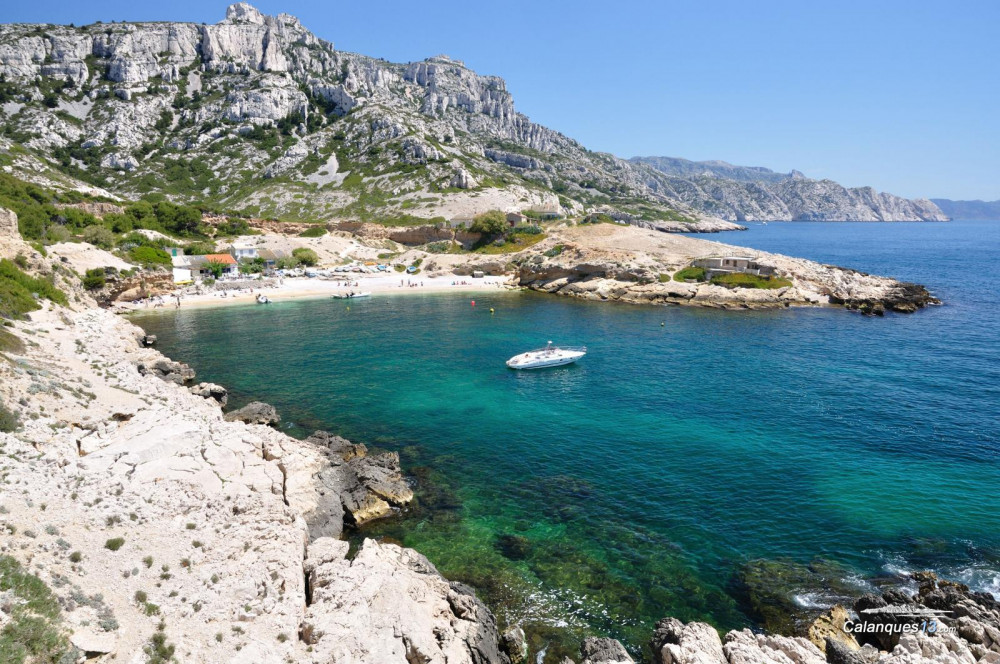 Hike Calanques National Park With An Expert