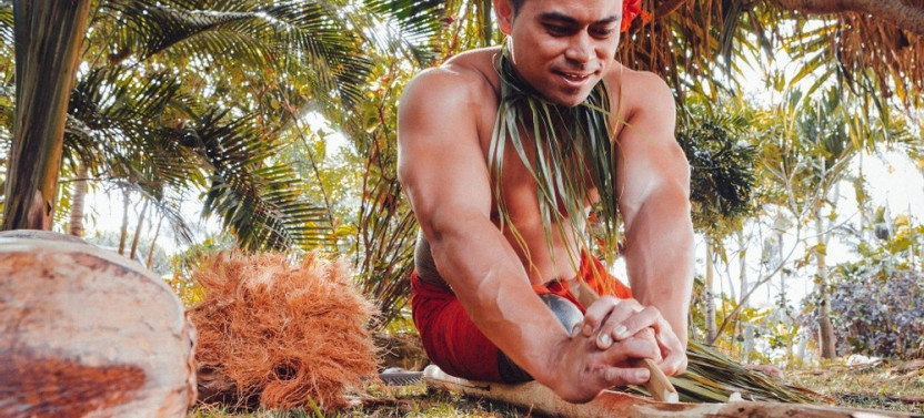 Polynesian Cultural Center: Circle Island Tour w. Gateway Buffet & HĀ Show