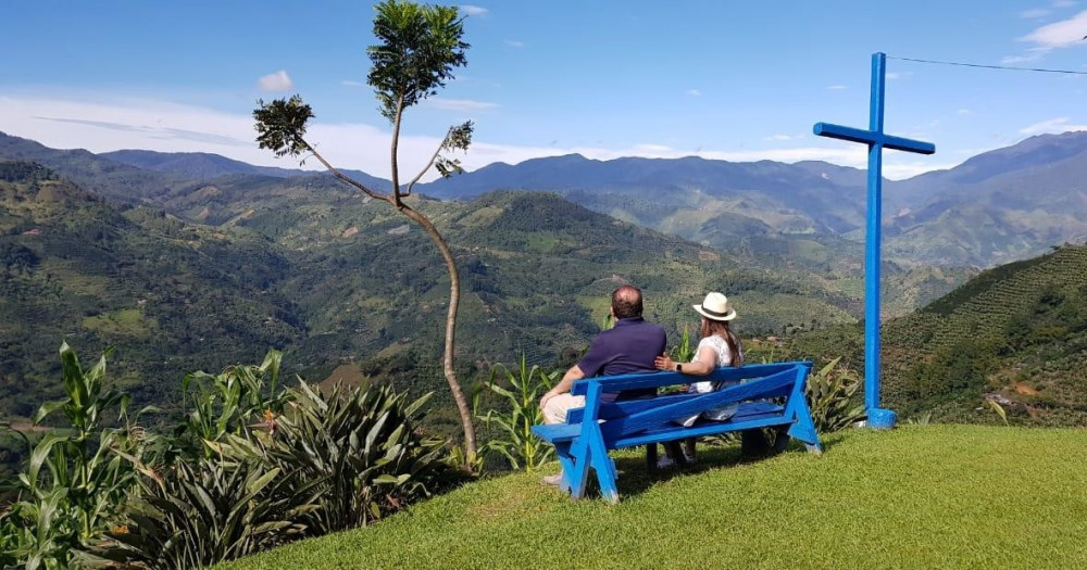 Private Medellín Jardín Coffee Region Tour