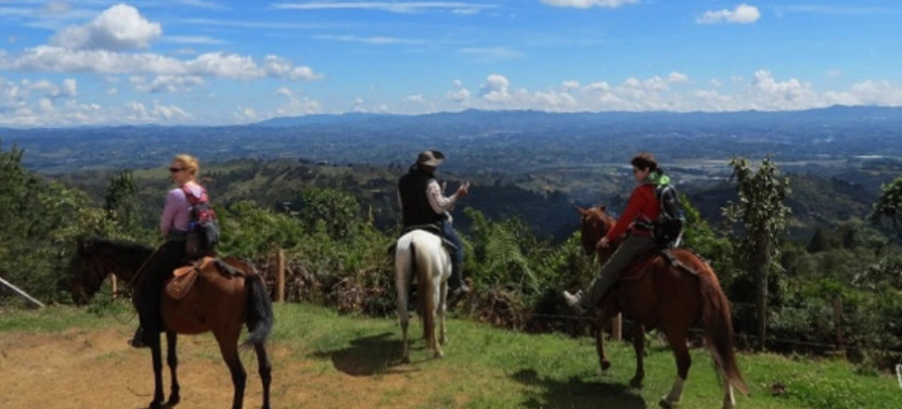 Private Santa Elena Rionegro Horseback Riding Tour Medellin