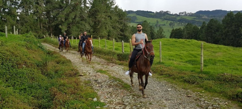 Private Santa Elena Rionegro Horseback Riding Tour Medellin