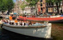 Amsterdam Open Boat Canal Cruise – Starts from Rijksmuseum
