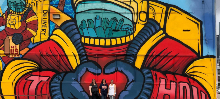 Street Art, Murals & Instagram Tour By Golf Cart or Polaris GEM