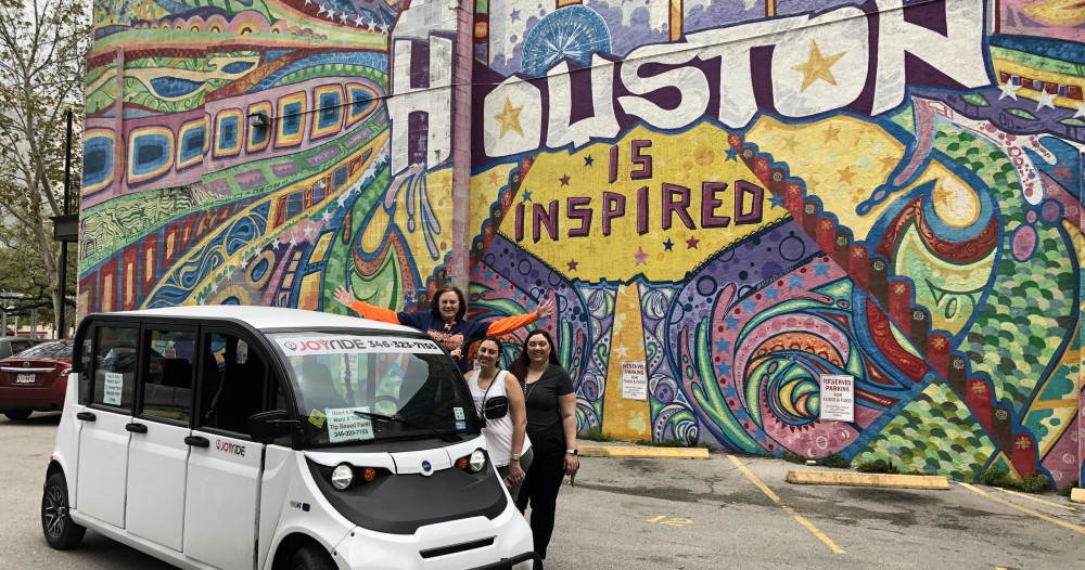 Street Art, Murals & Instagram Tour By Golf Cart or Polaris GEM