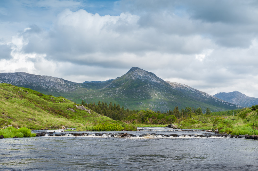 Hill Walking The Connemara Mountain Ranges Galway Galway Project