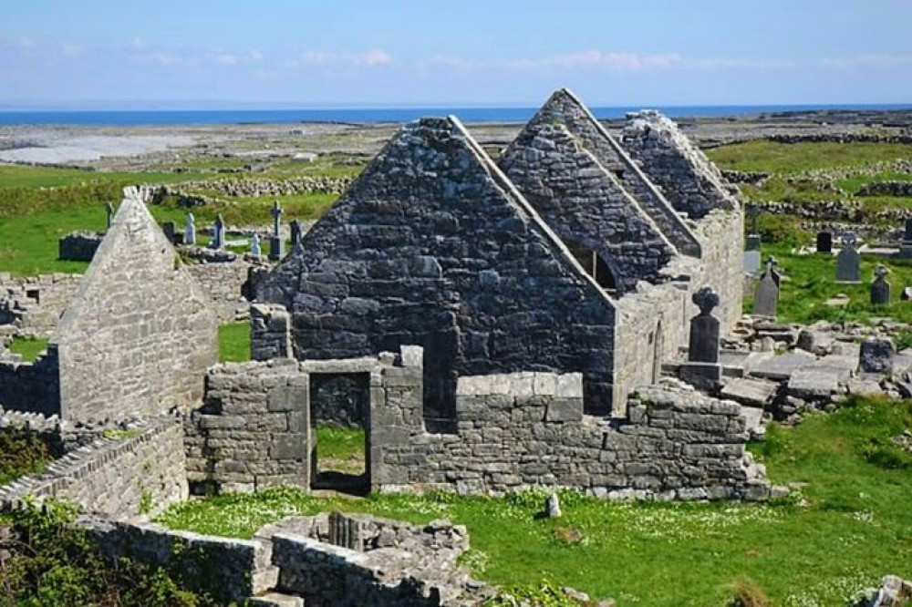 Private Guided History & Cultural Tour Of Inishmore- Aran Islands