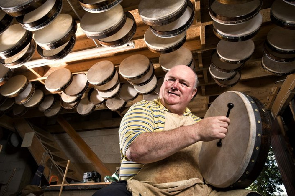 Private Irish Traditional Drum (bodhran) Making & Music Demo