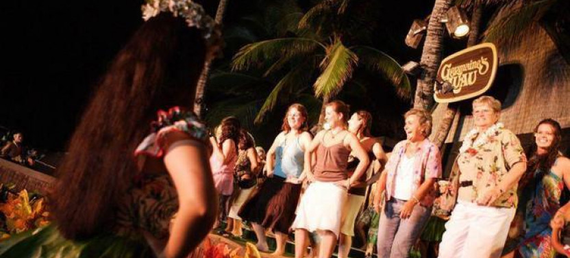 Plumeria Luau Package - Germaines Luau