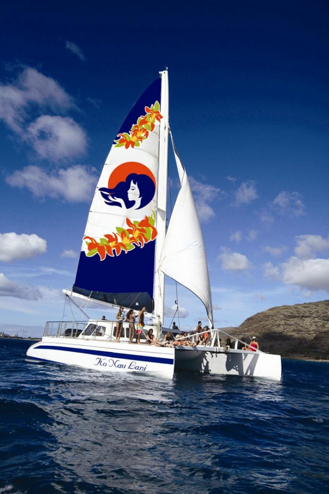 catamaran sail and snorkel oahu