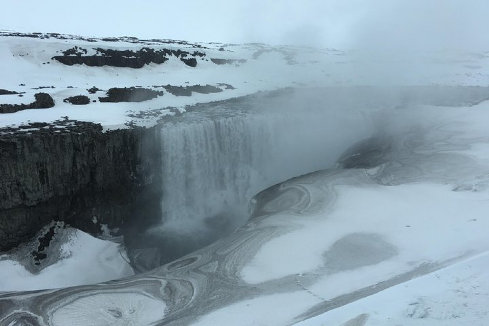 4x4: Lake Myvatn & Grand Waterfalls, Dettifoss, Godafoss, Selfoss ...