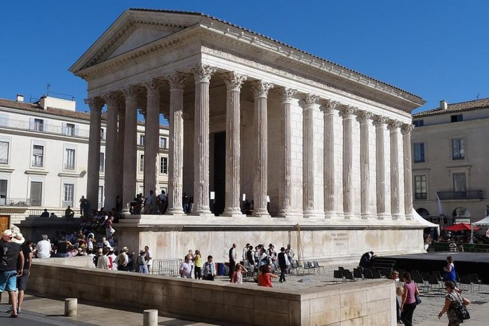 Private Day Tour Of The Roman Monuments from Montpellier