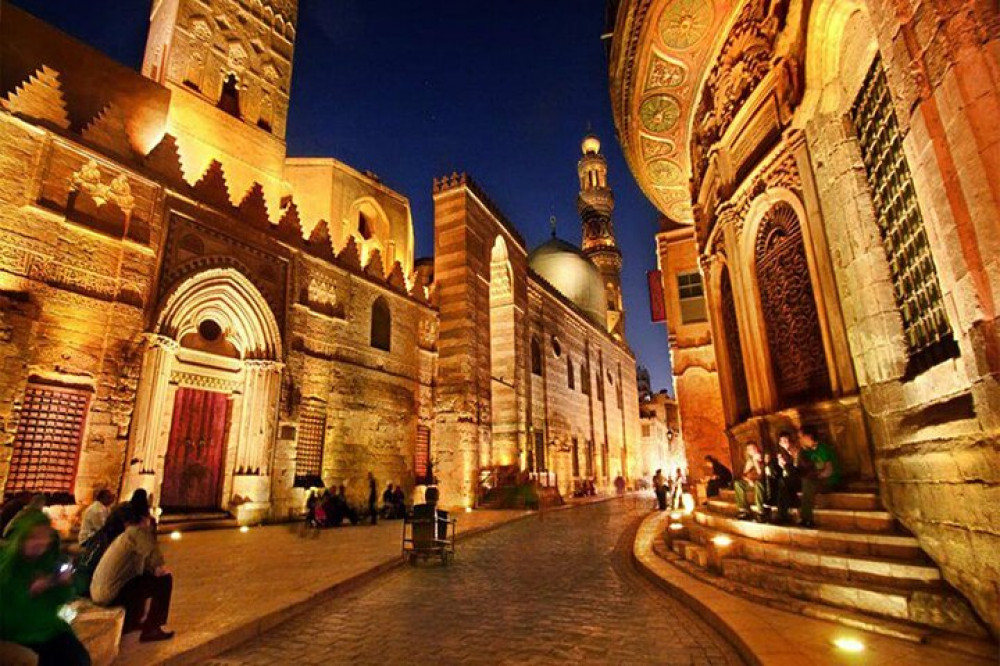 Private Half Day Tour: The Great Islamic Heritage Sites And Mosques