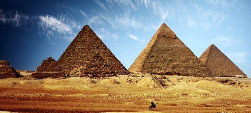 Private Cairo Stopover Tour: Giza Pyramids, Sphinx & Grand Egyptian Museum