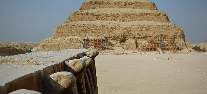 Private Full Day Pyramids Of Giza, Sakkara And Memphis