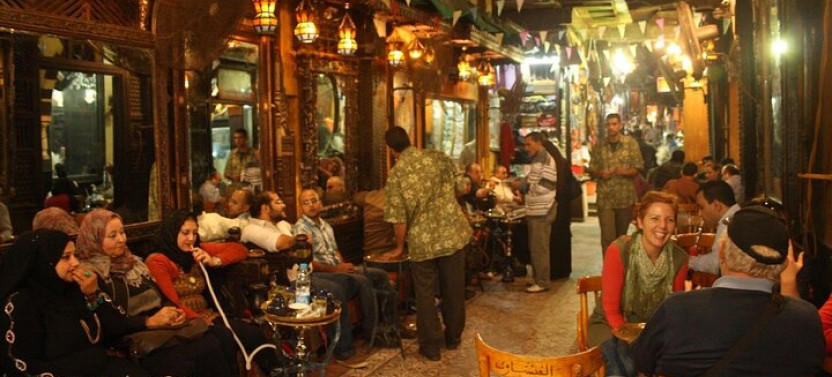 Private Cairo By Night: The Nile, The People And History Of The City
