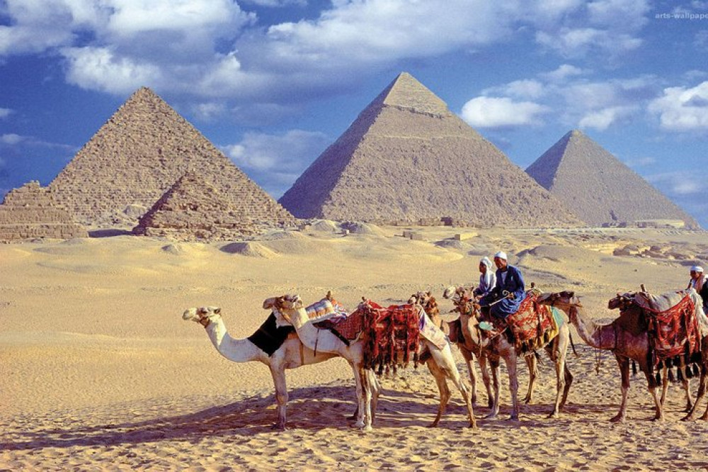 Private Giza Pyramids, Sphinx, Sakkara & Memphis Tour From Cairo