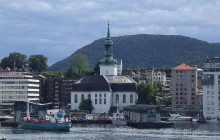 Guided Fjord Tours AS14