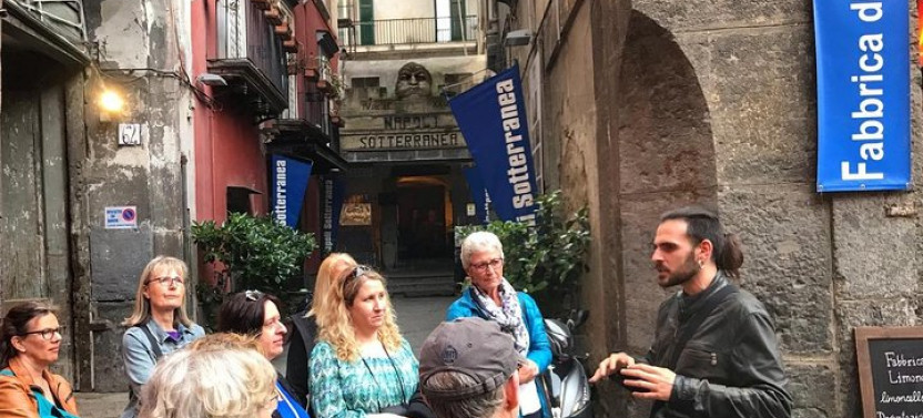 Naples Street Food And Walking Tour