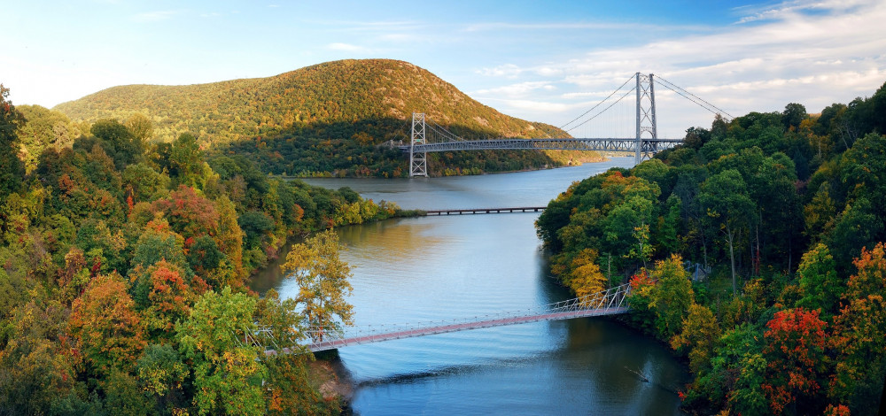 Fall Foliage Tour On Private Yacht: Manhattan to Grand Palisades