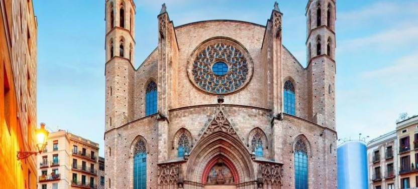 Small Group Barcelona Tapas & Markets Walking Tour, photo 2 of 11