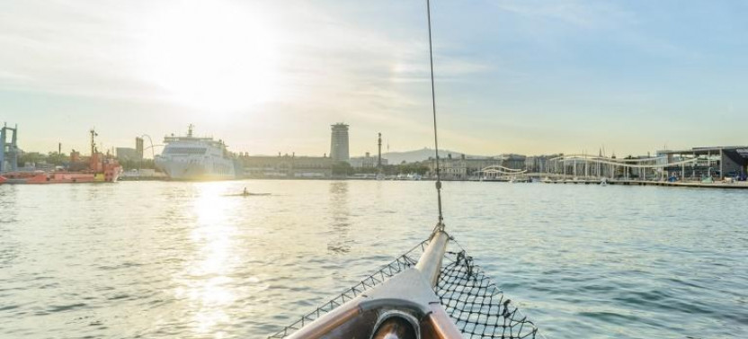 Private Barcelona Luxury Sailing Experience