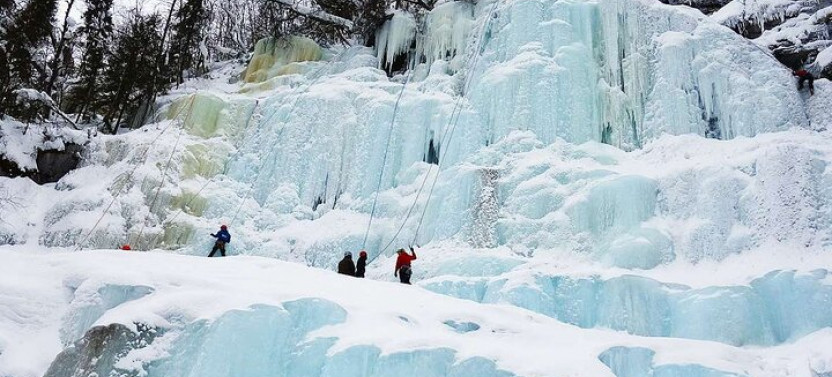 Small-Group Hiking To Frozen Waterfalls In Korouoma National Park