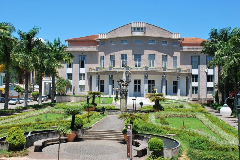 Blumenau And The German Culture City Tour (Portuguese)