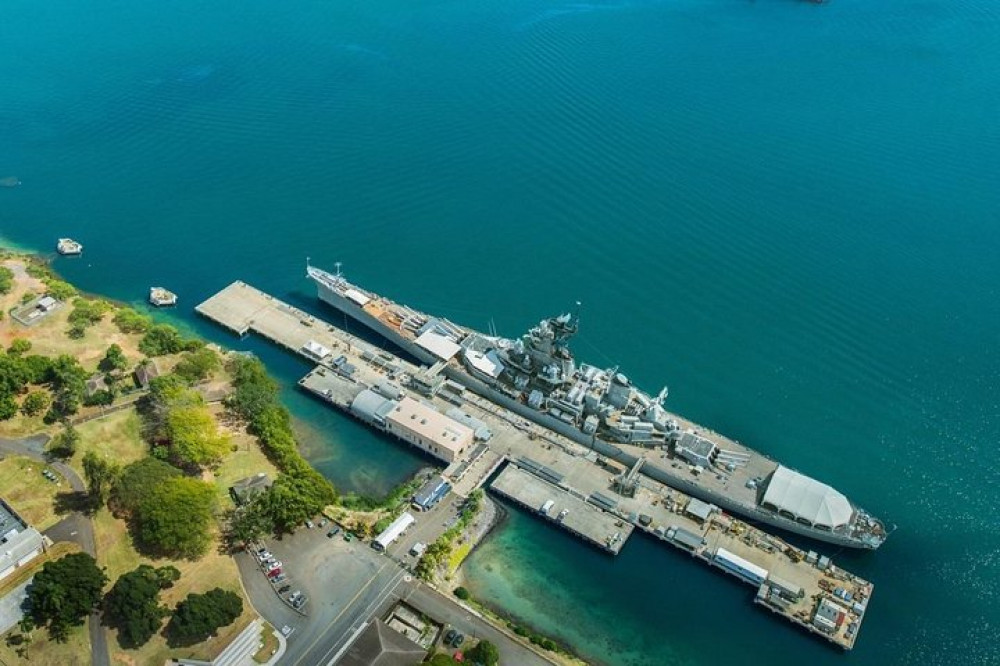 Pearl Harbor With USS Arizona Memorial & Battleship Missouri - Honolulu ...