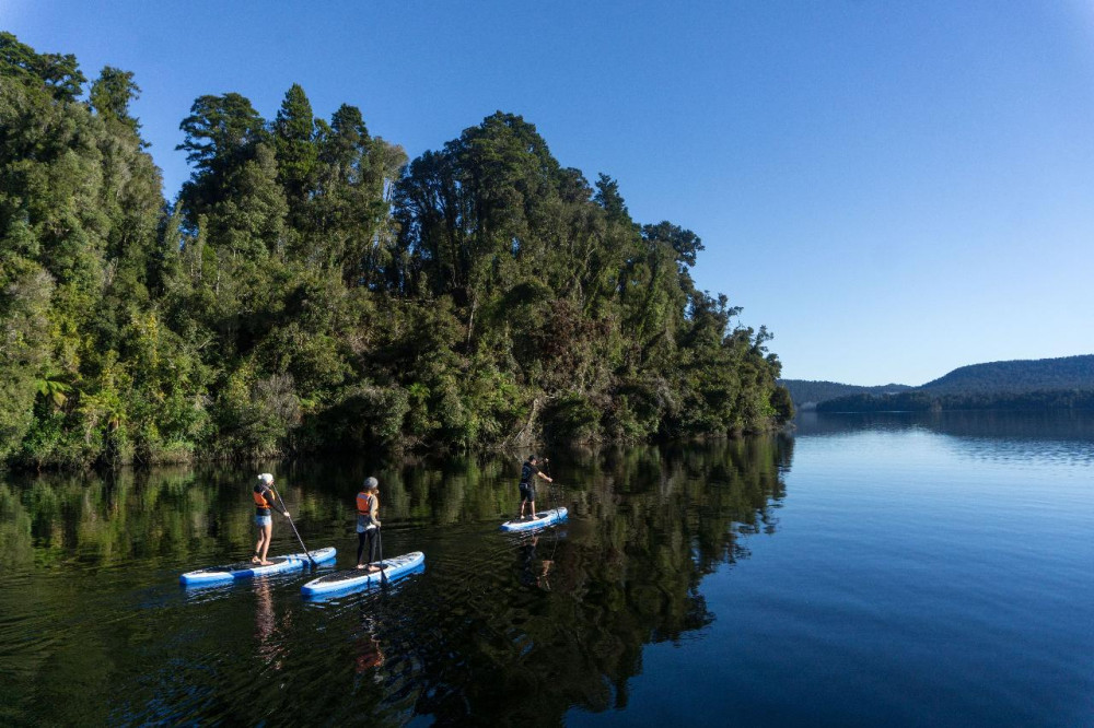 2 Hr Stand Up Paddleboard Adventure on Lake Mapourika Franz Josef