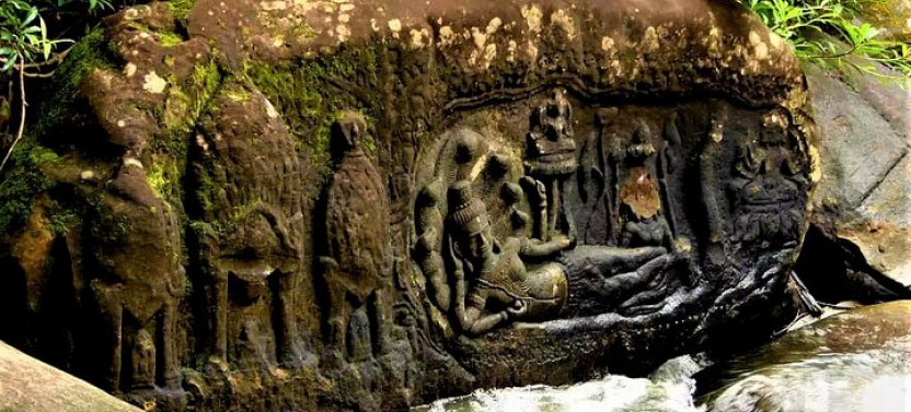 Kbal Spean Trekking Tour with Banteay Srei and Cambodia Landmine Museum
