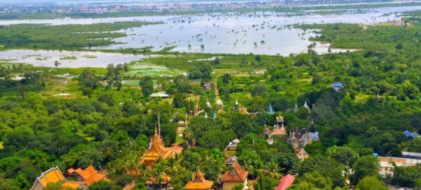 Oudong Mountain & Phnom Baset Private Full-Day Tour from Phnom Penh