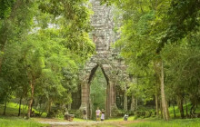 Private Cambodia 6 Days Tour from Siem Reap to Phnom Penh