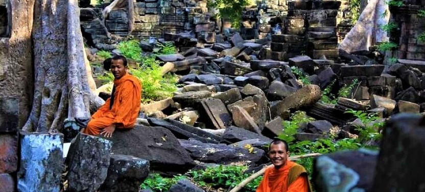 Banteay Chmmar Temple & Silk Farm Private Day Trip From Siem Reap